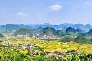 HÀ GIANG – CAO NGUYÊN ĐÁ ĐỒNG VĂN LỄ 30/4