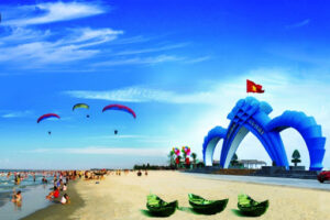 Thuê xe Sân bay Phú Bài – sân bay gần nhất để đến La Vang để về với Mẹ.