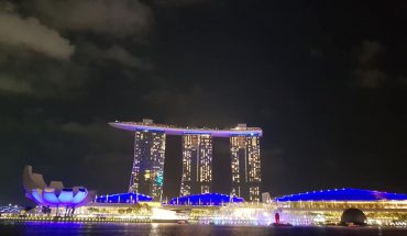 Con đường thủy tinh – con đường không dành cho người yếu tim