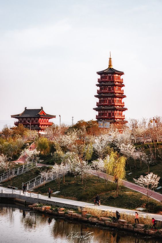 TOUR DU LỊCH TRUNG QUỐC 6N5Đ: TRƯƠNG GIA GIỚI - THÀNH CỔ PHƯỢNG HOÀNG - ĐỒNG NHÂN - THỪA ĐỨC BAY THẲNG